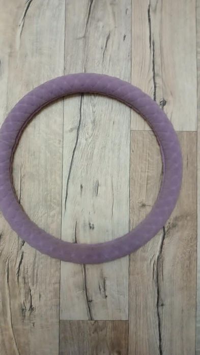 На руль чехол продаётся