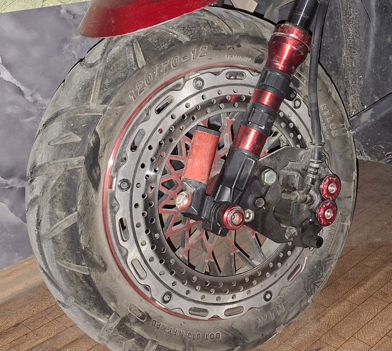 Шина для скутеров с диском