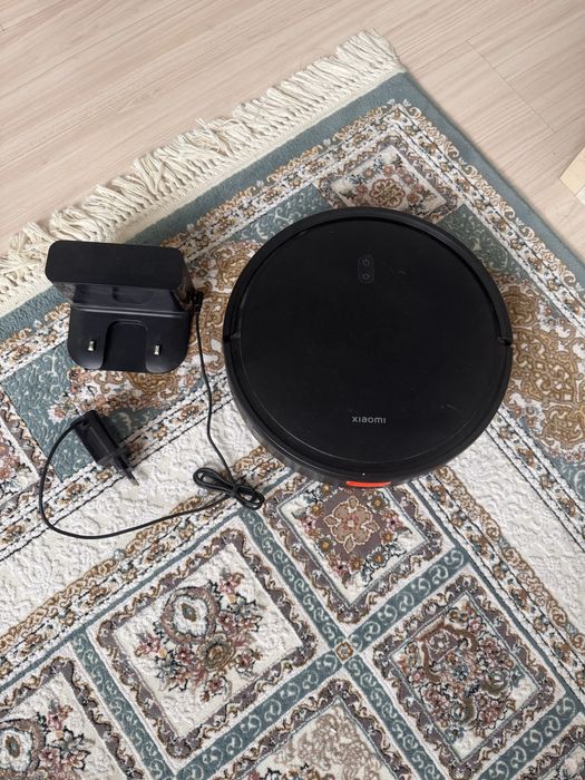 Робот-пылесос Xiaomi Robot Vacuum E10C (Идеальное состояние)