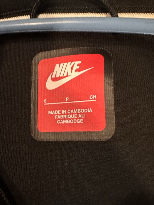 Горнище Nike tech.