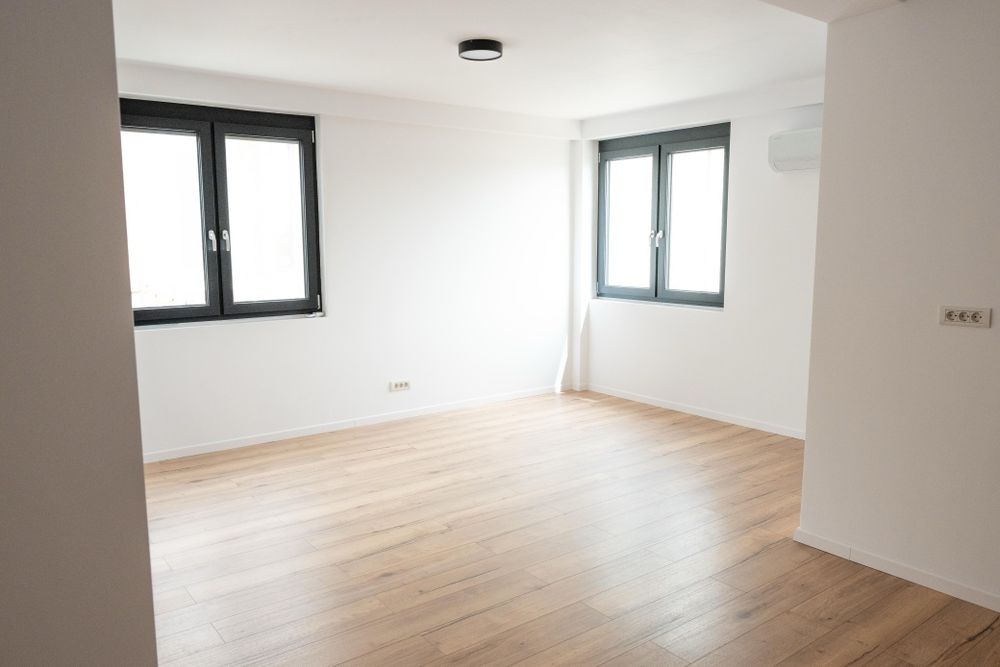 Apartament 2 camere de inchiriat, Dumbravita, cladire birouri