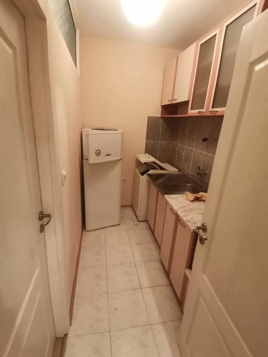 Дава се под наем Двустаен апартамент в София, Студентски град - 50 кв.м за 323.85 € - Снимка #2