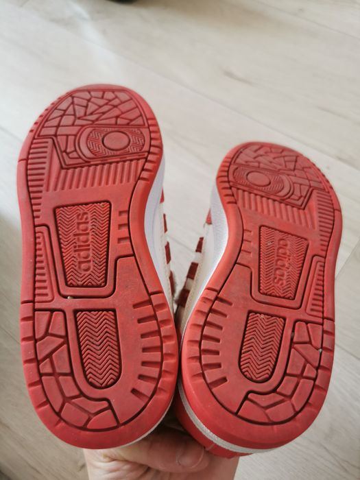 Teneai Adidas copii marimea 35+1/2