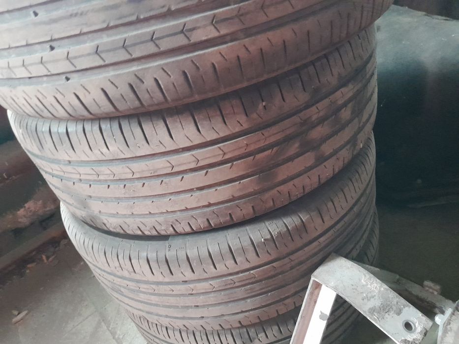 Continental R17 225/60/17