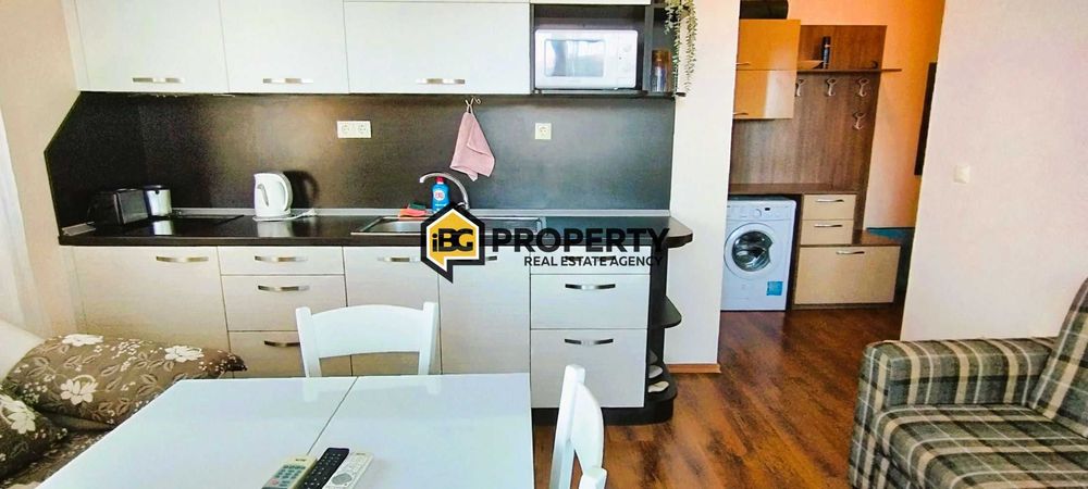 Двустаен апартамент с ниска такса поддръжка на 150 м. от плажа