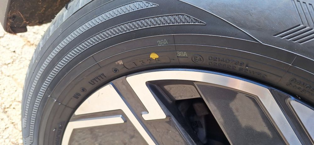 4бр. Jokohama 215/65/17