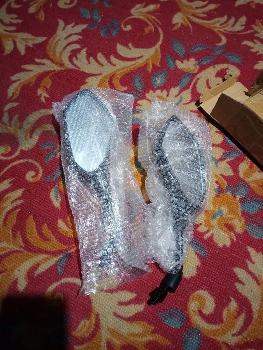 Продам  зеркала на скутер