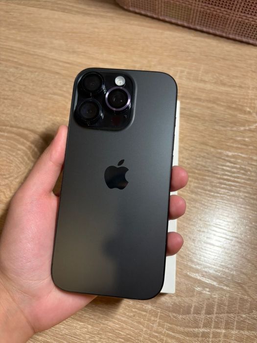 iphone 16 pro продам