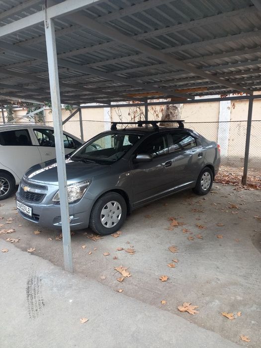 Продаётся автомобиль