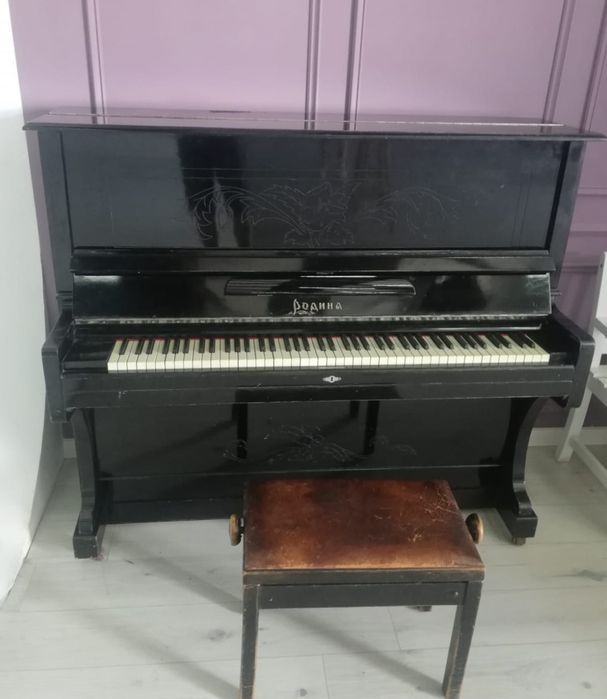 Пиано под наем - краткосрочно и дългосрочно