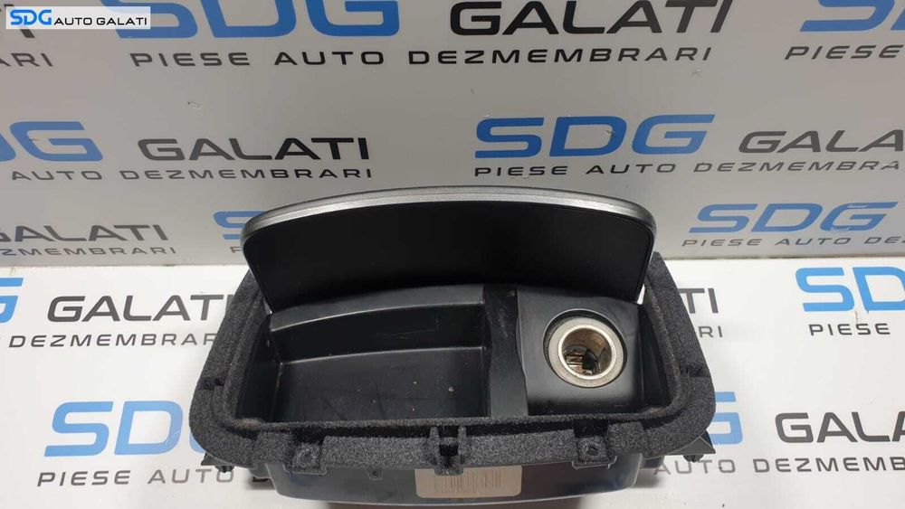 Scrumiera Consola Centrala Bord cu Bricheta Priza Renault Laguna 3 2007 - 2015 Cod 969120002R 969120002 969170001R 969170001