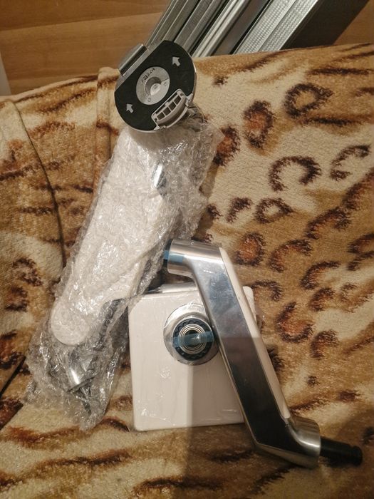 Brat monitor M81ntnsbd2b, Humanscale, Monitor