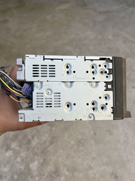 Pioner magnitafon ekran ishlamidi xolati ideal