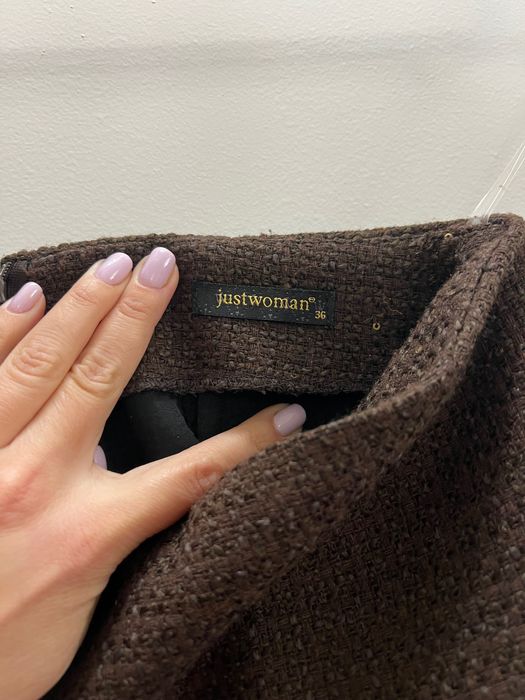 Сет в кафяво с пола и блейзър