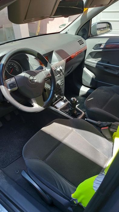 Opel Astra  Hatchback