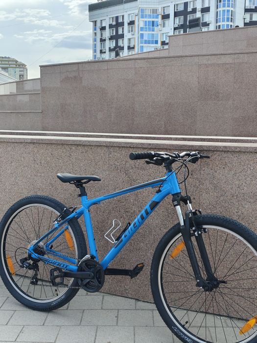 продам велосипед Giant ATX