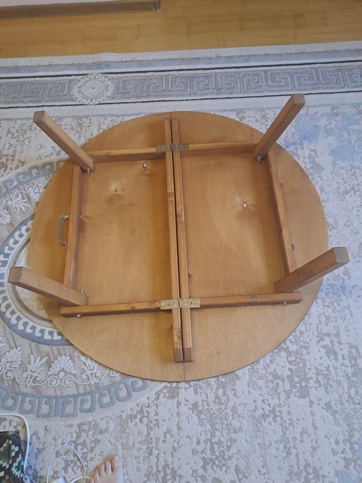 Национальный стол