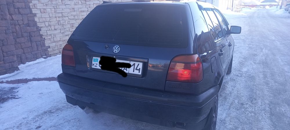 Продам гольф 3,1993г