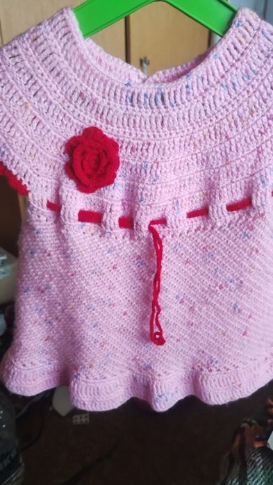 Детски роклички пепел от рози и розова