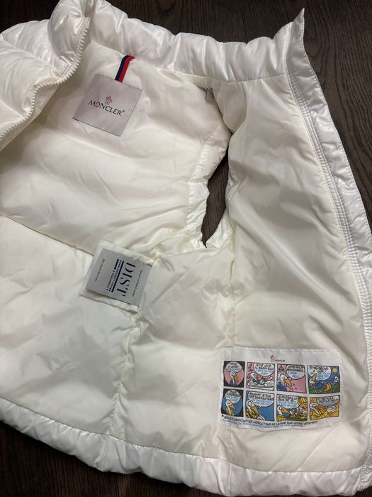Moncler елек , Catimini рокля . UGG ботуши