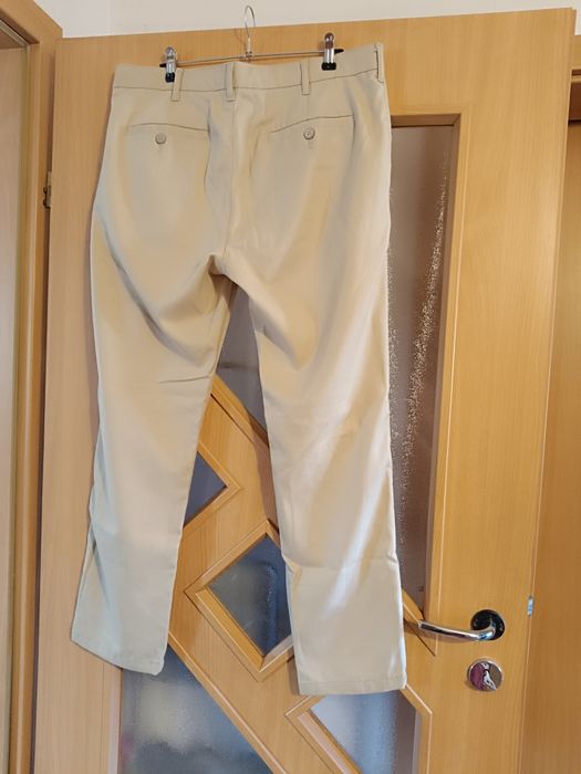 Pantaloni bărbați