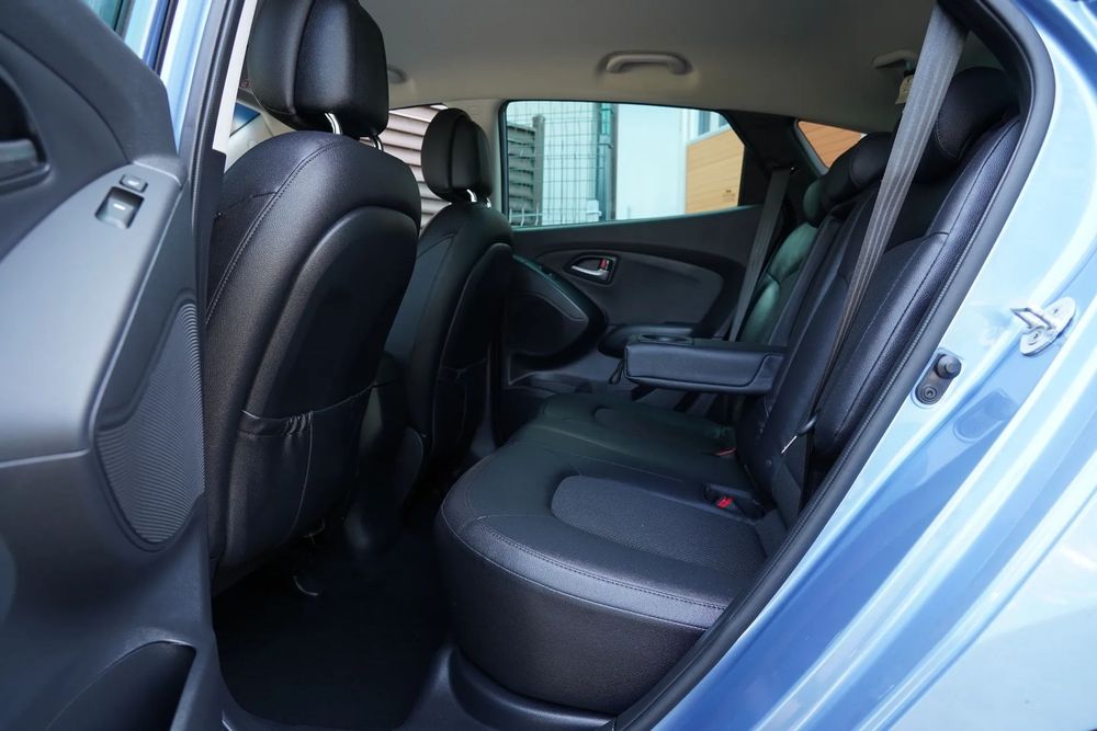 Hyundai ix35 GARANTIE 24 LUNI*RATE*4x4*Manual*Piele*Navi*Xenon*Led*Incalzire