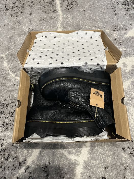 Dr. Martens