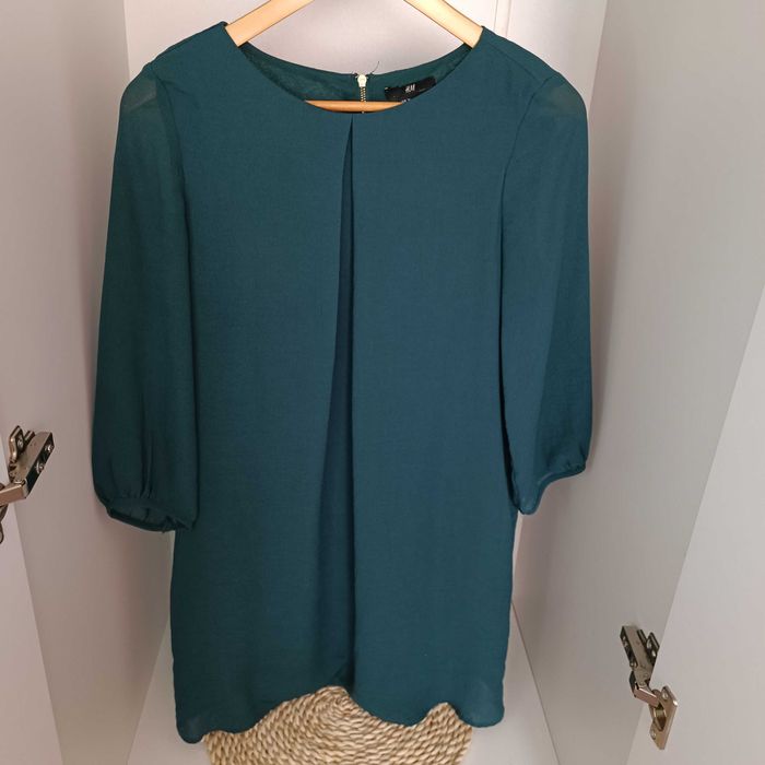 Различни рокли, размер М