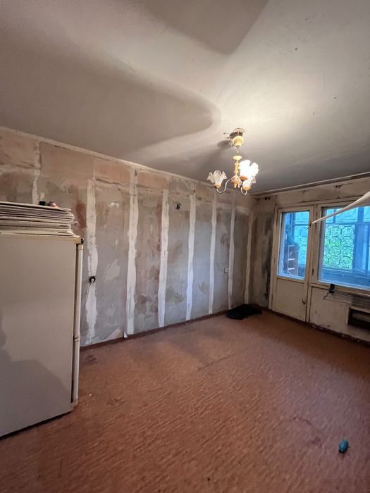 В продаже 3 комн.1 эт 64,8 кв м