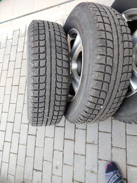 Vand cauciucuri noi + jante eliaj Kia,Hyundai e.t.c.