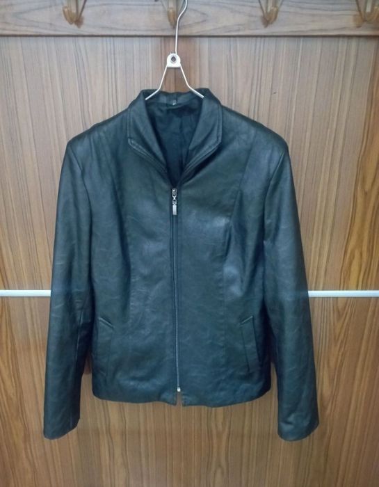 Кожаная куртка и пиджак