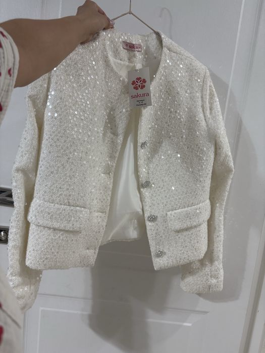 Продам новый пиджик белый