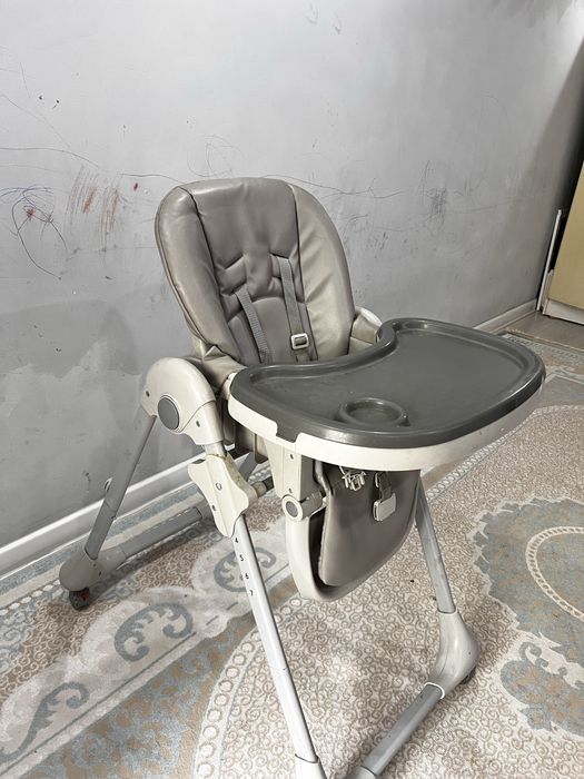 Продам детский столик