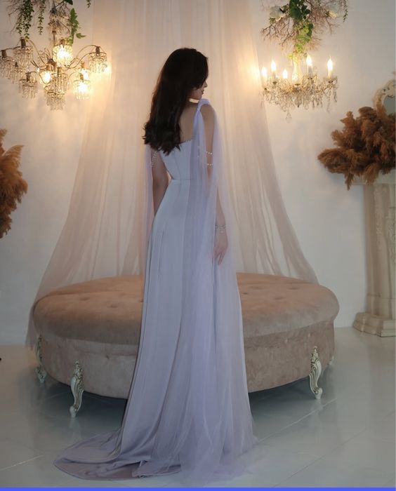 Платье нарядное, вечернее