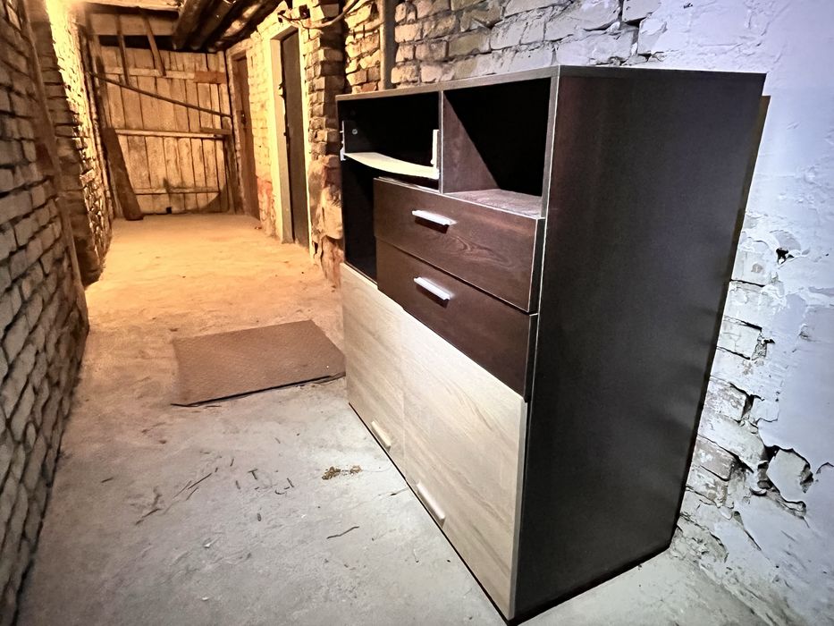 Офис мебел шкаф с чекмеджета