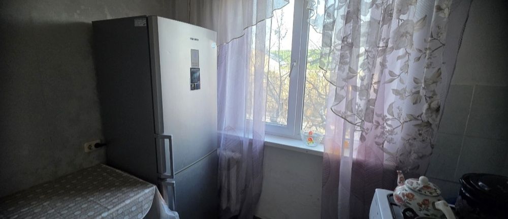 Продам квартиру  р-н Дэнвик 1 ком