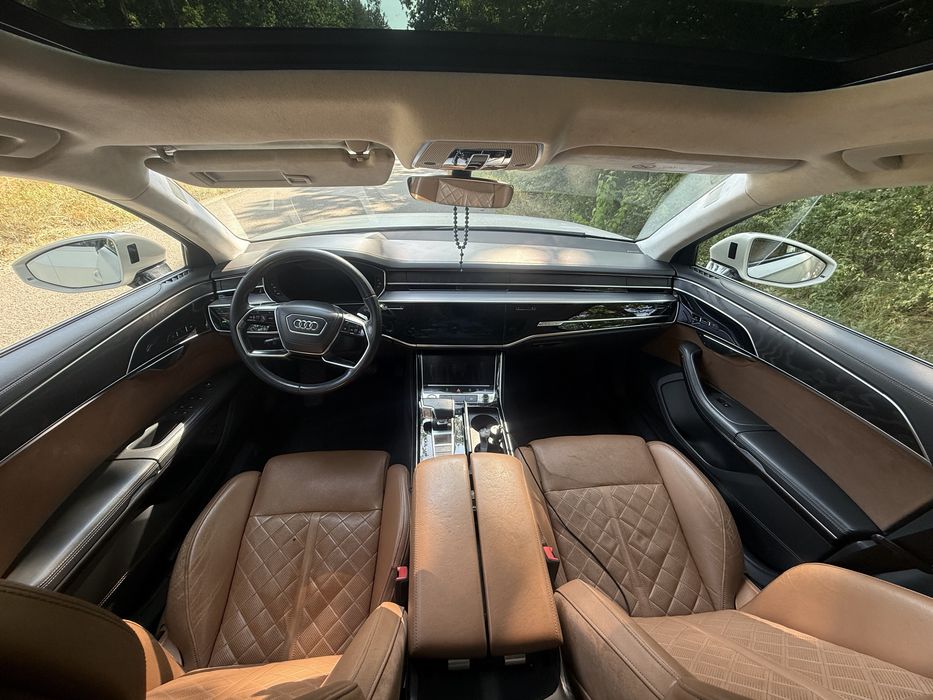 Audi A8L Mild Hibrid 5.0