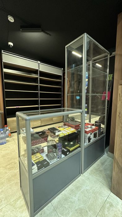 Витрины торговые для магазина