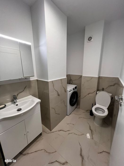 Apartament 3 camere, 60mp + 4mp balcon, parcare subterana, Eroilor
