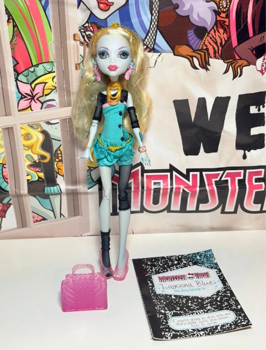 Лагуна Блю Schools Out Monster High кукла монстр хай монстер