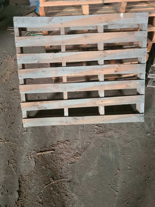 Продавам нови палети 100/120