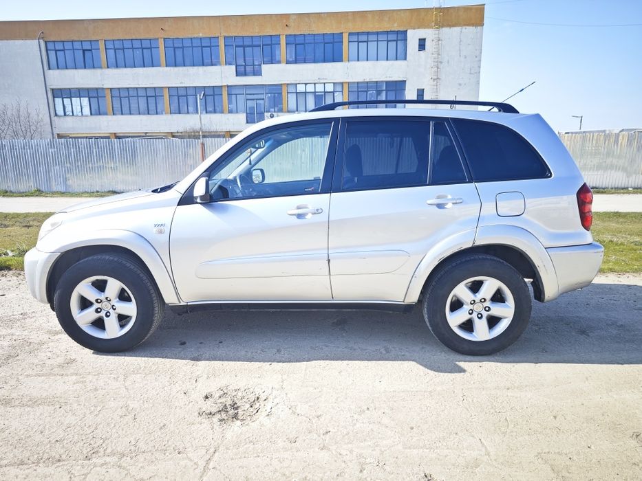 De vânzare Toyota RAV4 VVT-I 4x4