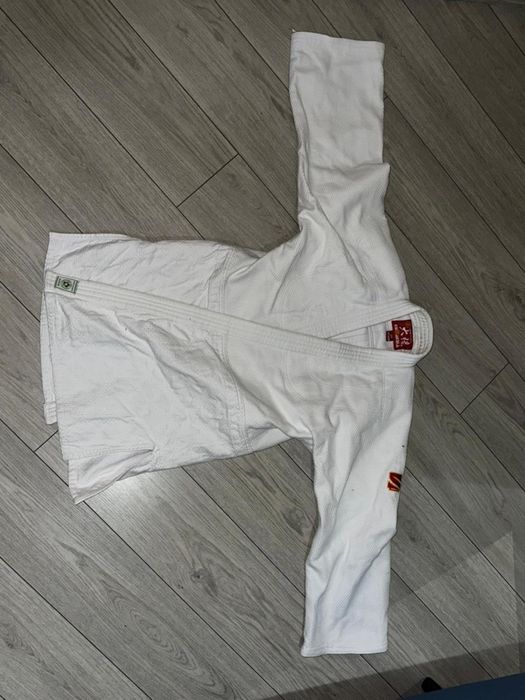 Кимоно сакура белое