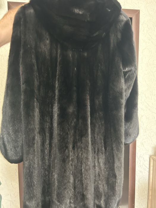 Продам норковую шубу