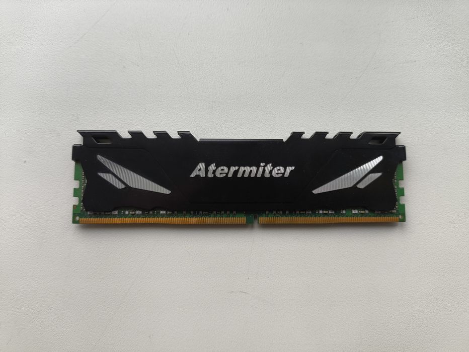 Продаю Оперативную память DDR 4
