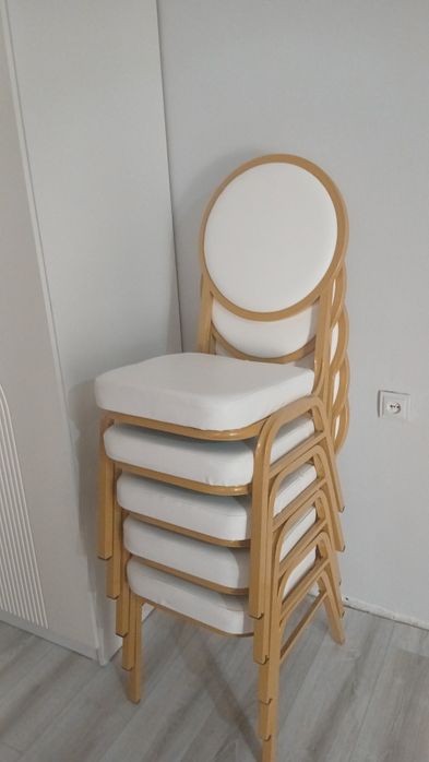 Аренда стол стулья посуды