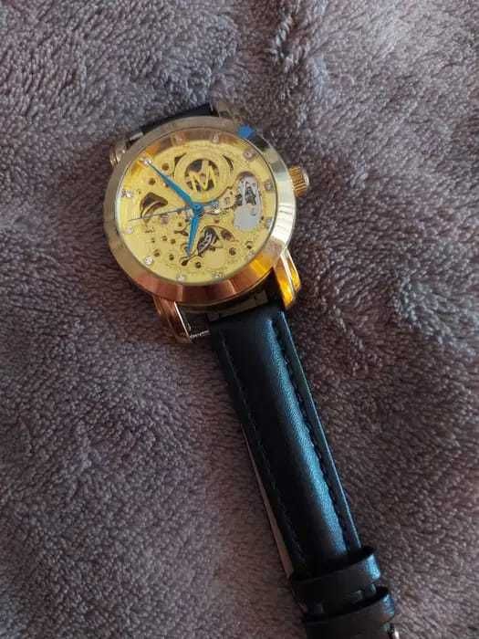 Ceas mecanic Sckeleton model deosebit