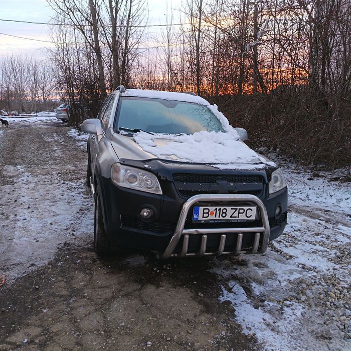 Vând jeep chevrolet captiva