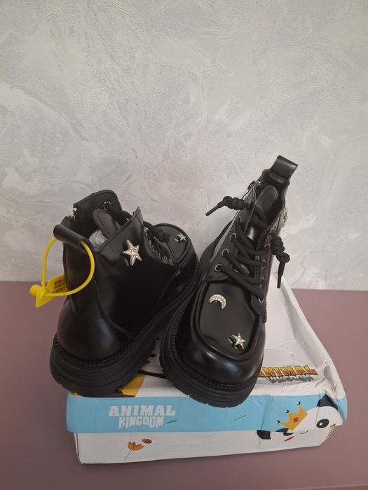 Школьные ботинки для девочки