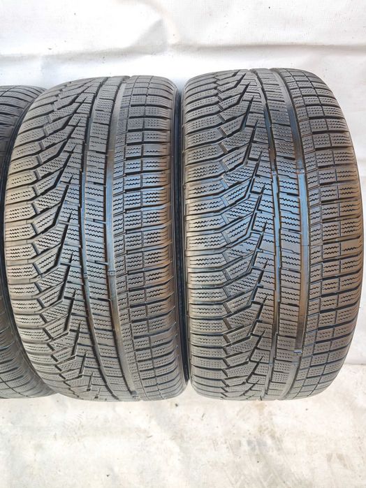 Anvelope 275/35/19 si 245/40/19 iarna M+S HANKOOK fabricate in Coreea